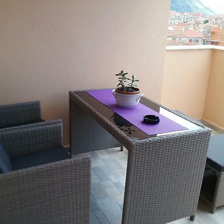 Apartment Willy Комижа Екстер'єр фото
